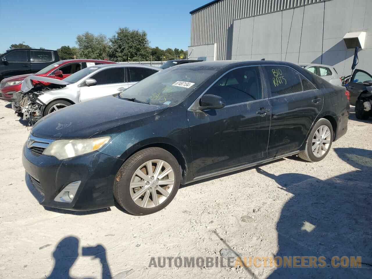 4T1BD1FK3DU093327 TOYOTA CAMRY 2013