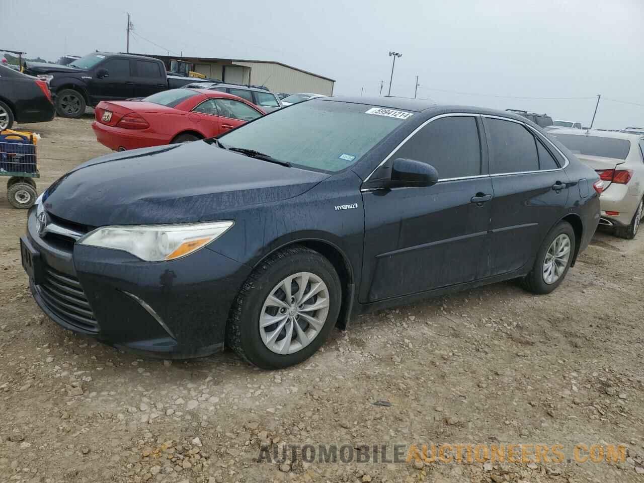 4T1BD1FK3HU208210 TOYOTA CAMRY 2017