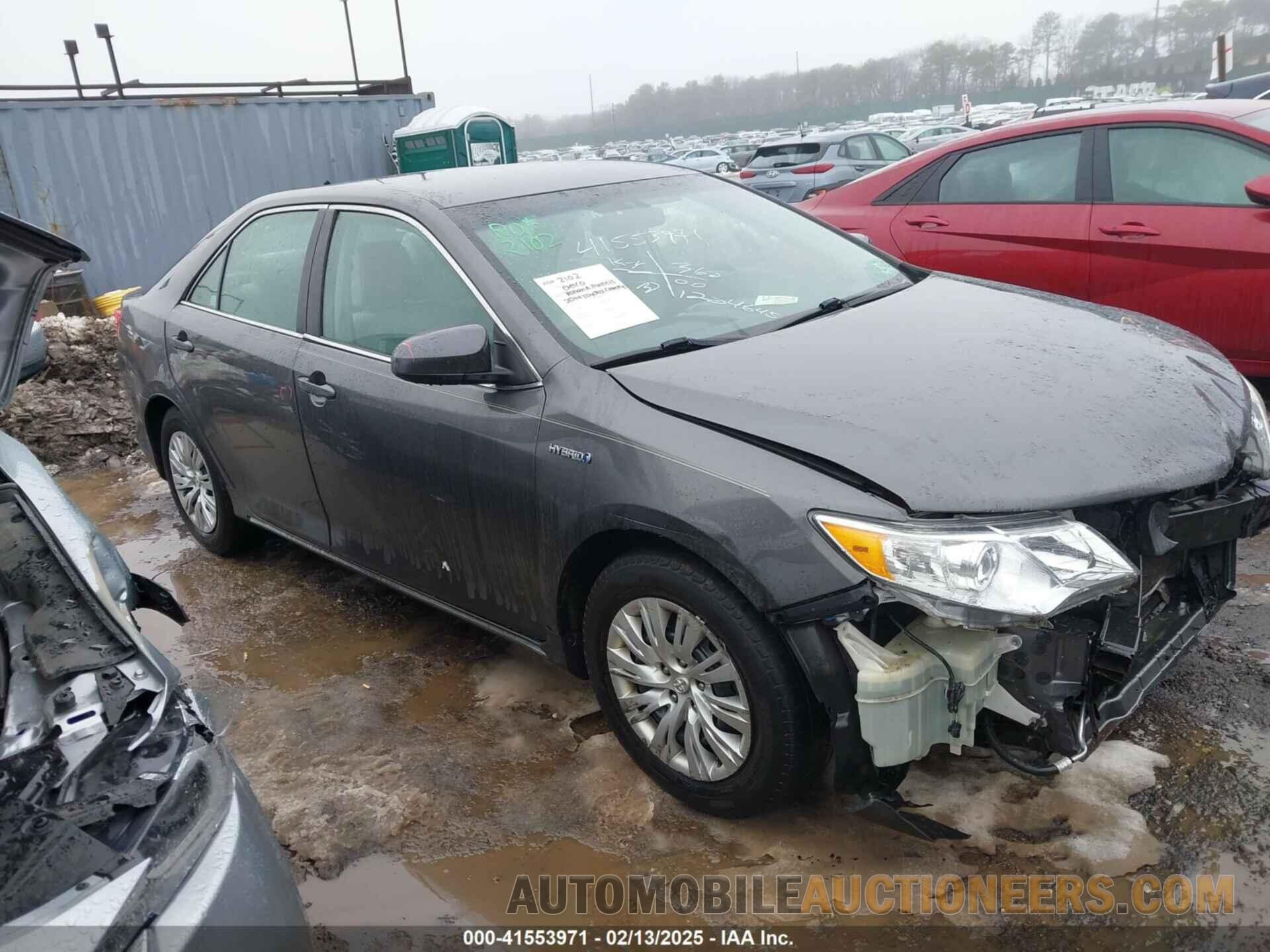 4T1BD1FK4EU124585 TOYOTA CAMRY HYBRID 2014