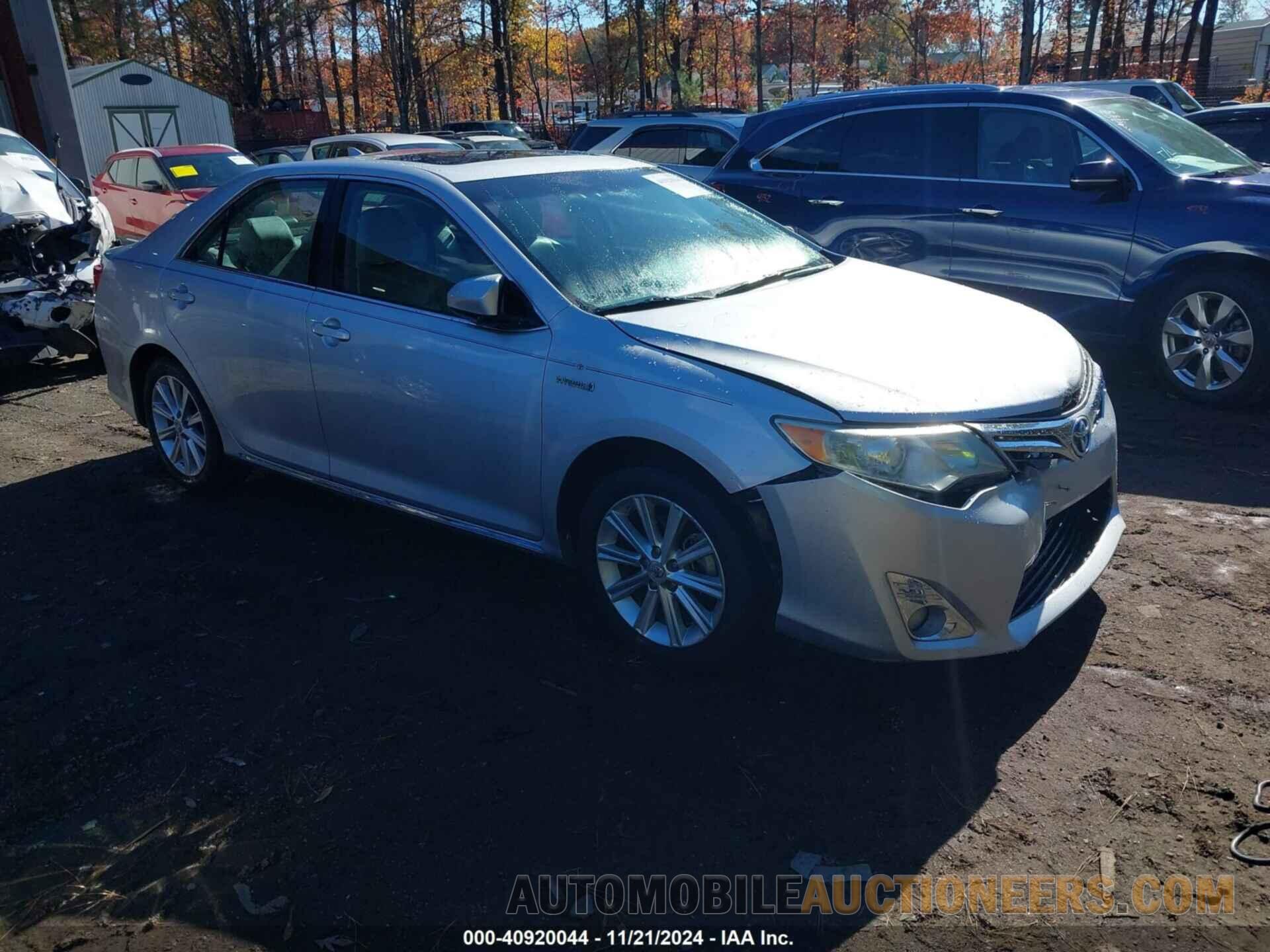 4T1BD1FK6CU056772 TOYOTA CAMRY HYBRID 2012