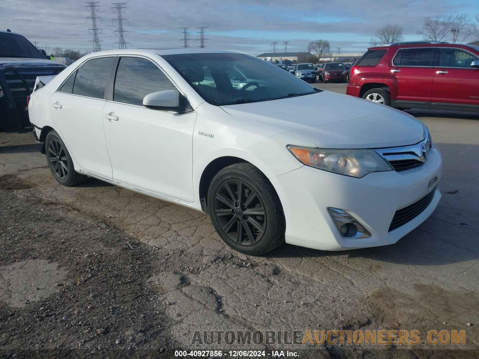 4T1BD1FK8CU049211 TOYOTA CAMRY HYBRID 2012