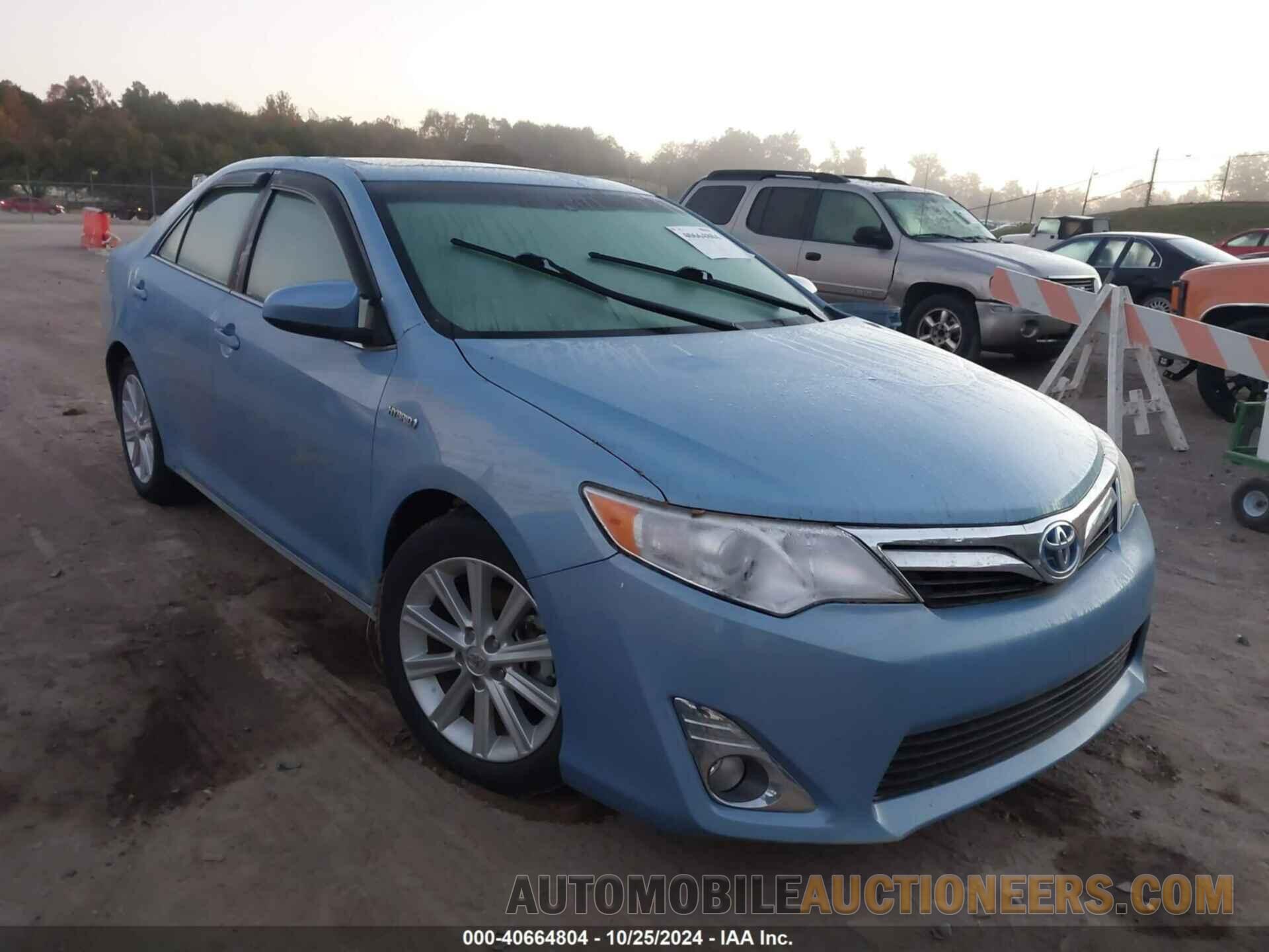 4T1BD1FK8DU069363 TOYOTA CAMRY HYBRID 2013