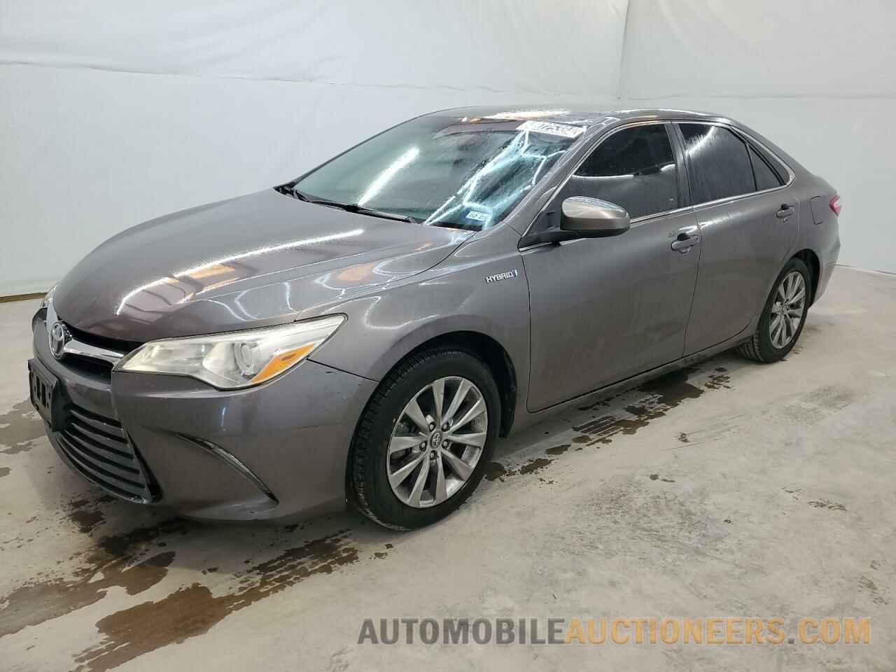 4T1BD1FK8HU209305 TOYOTA CAMRY 2017