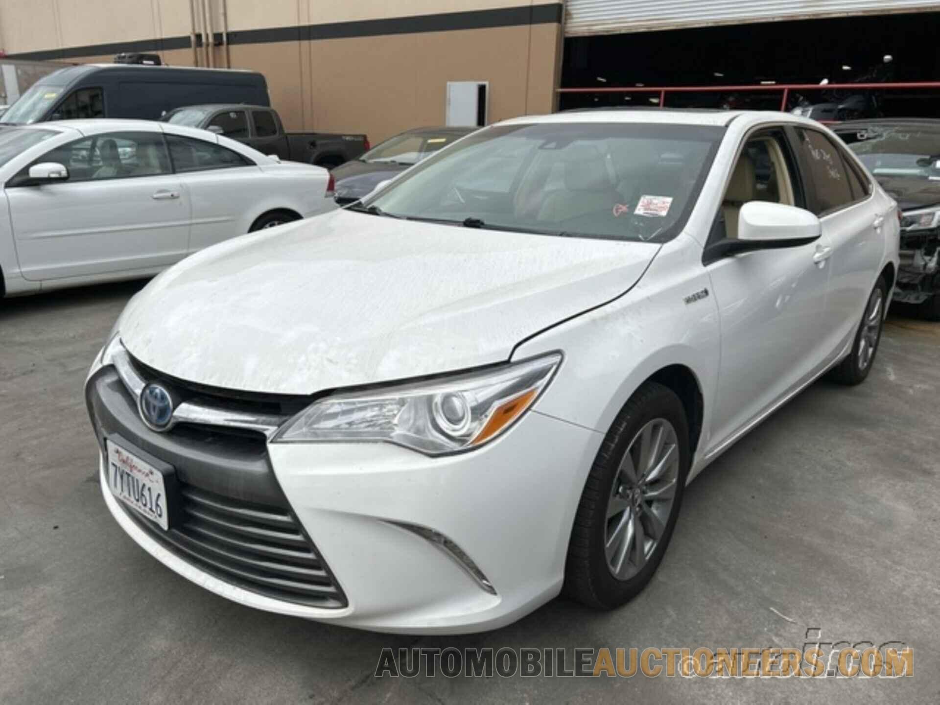 4T1BD1FK8HU227674 TOYOTA CAMRY 2017