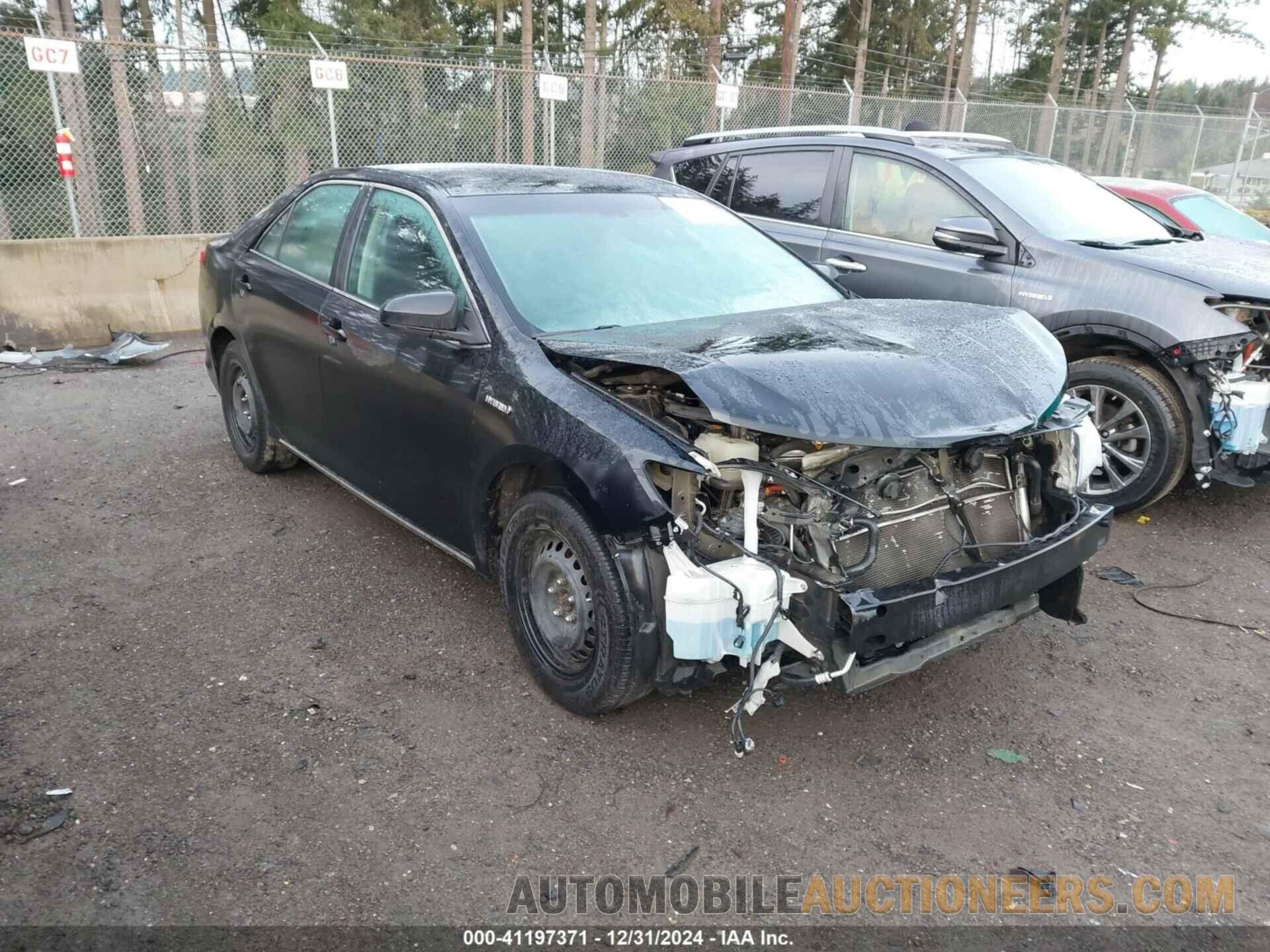 4T1BD1FK9DU077438 TOYOTA CAMRY HYBRID 2013