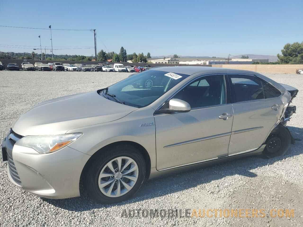 4T1BD1FKXFU143319 TOYOTA CAMRY 2015