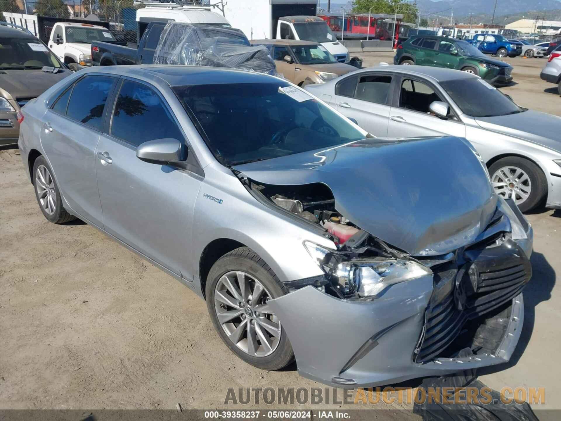 4T1BD1FKXFU150657 TOYOTA CAMRY HYBRID 2015