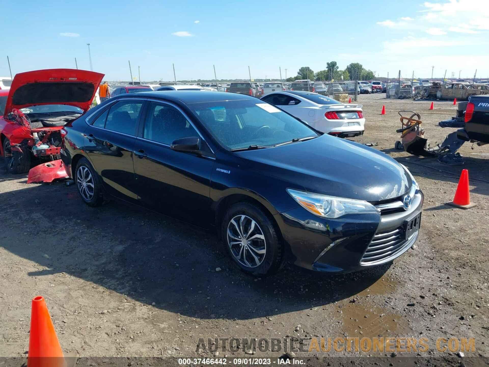 4T1BD1FKXFU167572 TOYOTA CAMRY HYBRID 2015