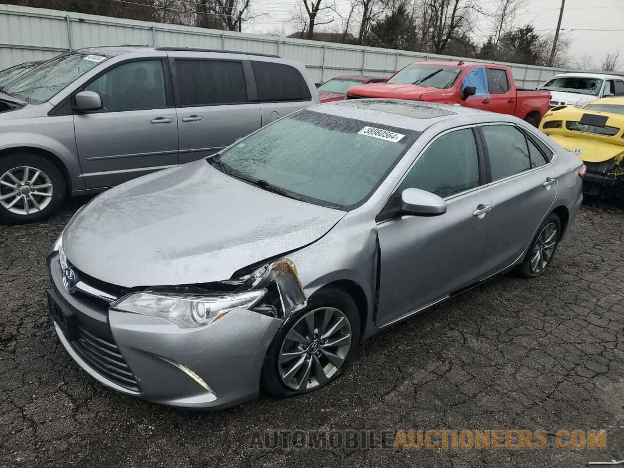 4T1BD1FKXFU173131 TOYOTA CAMRY 2015