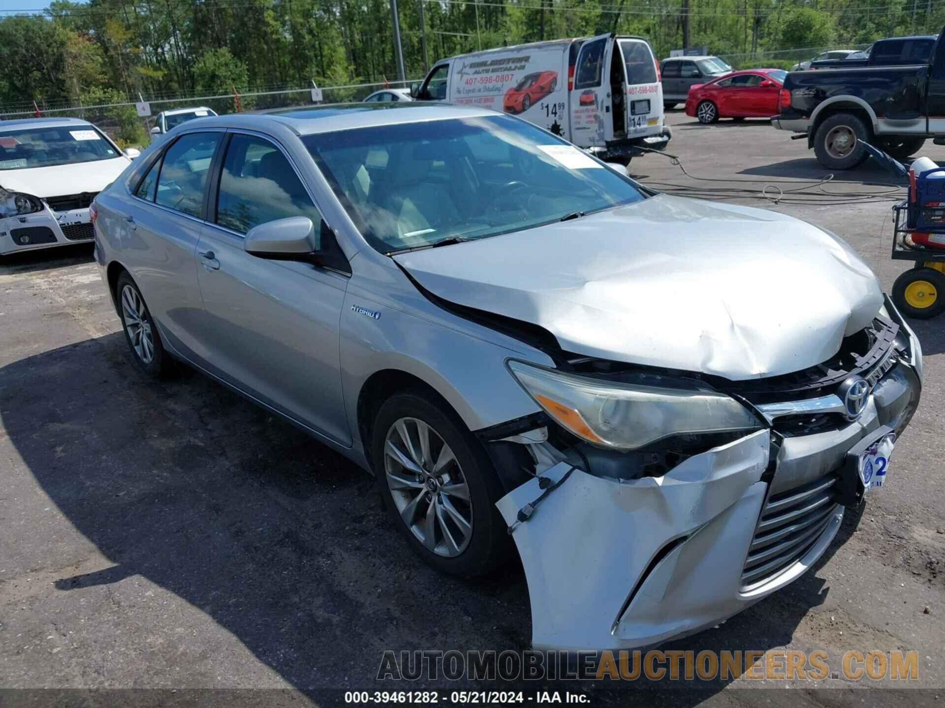 4T1BD1FKXFU174487 TOYOTA CAMRY HYBRID 2015