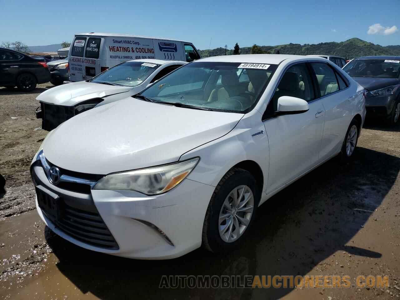 4T1BD1FKXHU206891 TOYOTA CAMRY 2017