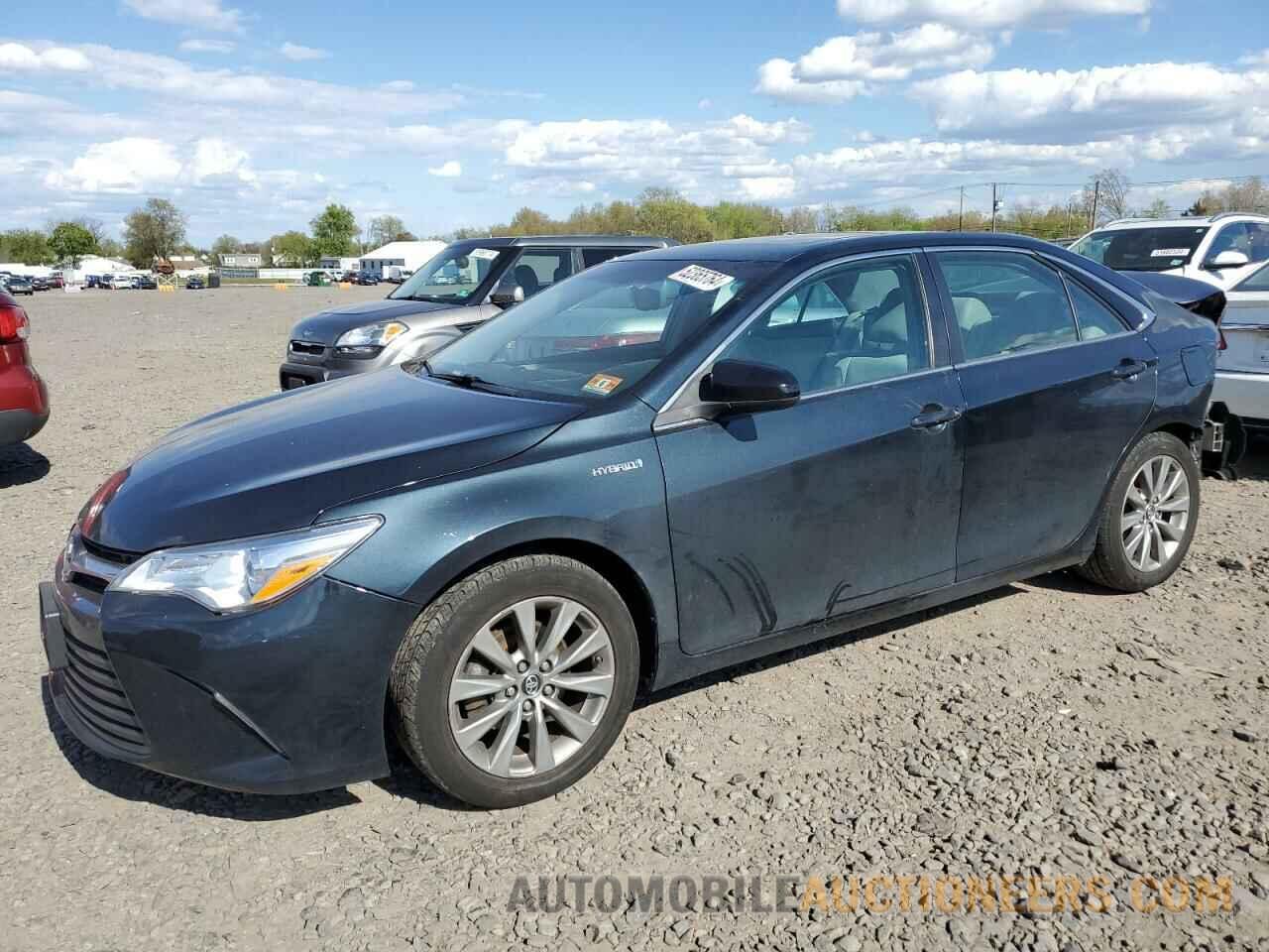 4T1BD1FKXHU209824 TOYOTA CAMRY 2017