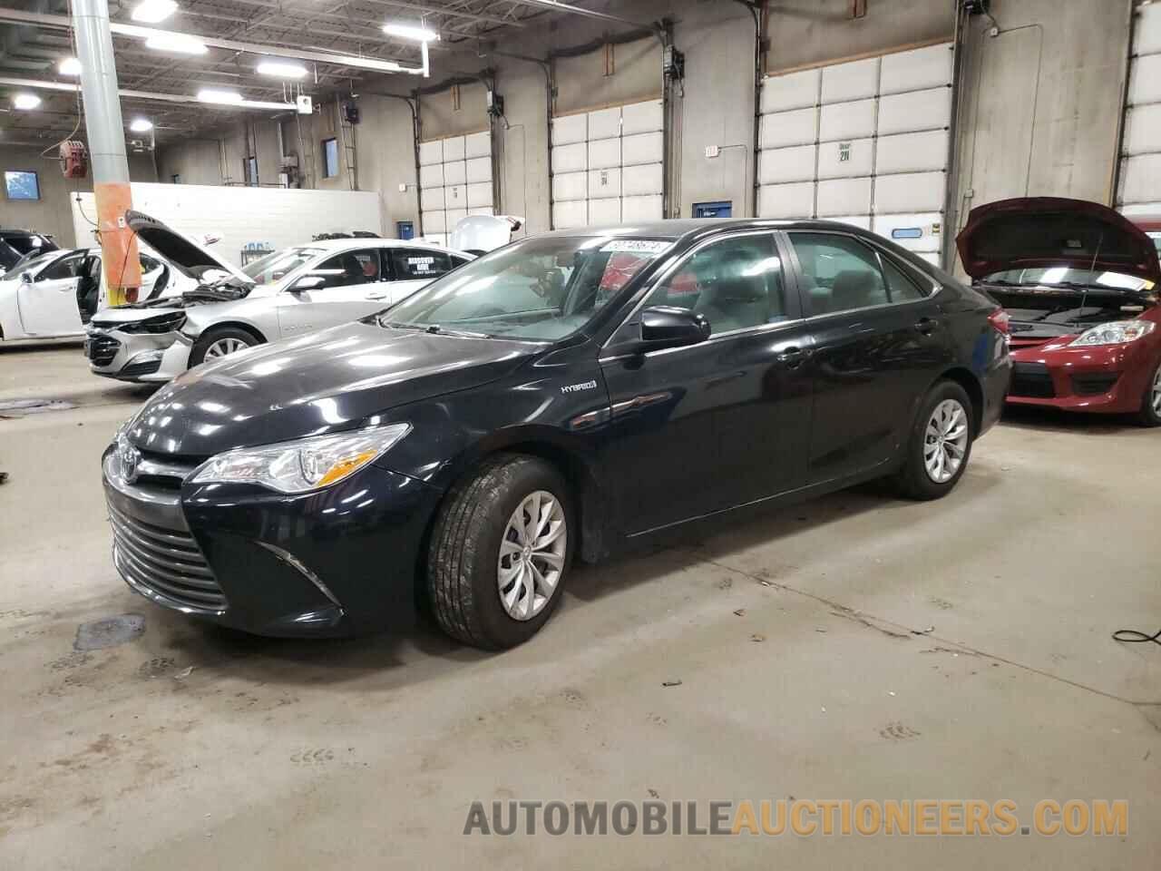 4T1BD1FKXHU215736 TOYOTA CAMRY 2017