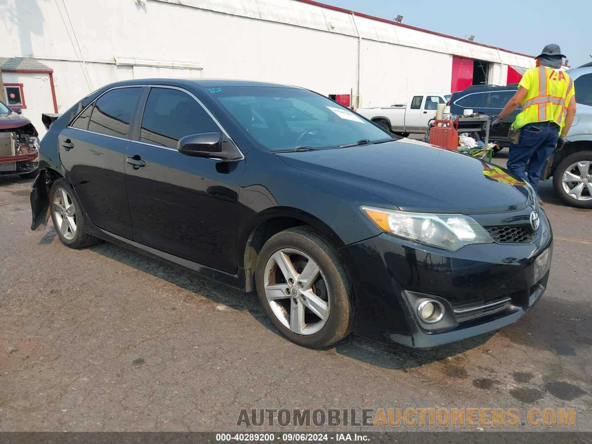 4T1BF1FK0CU164458 TOYOTA CAMRY 2012