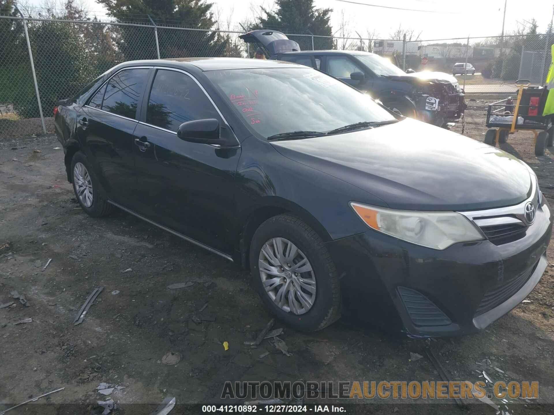 4T1BF1FK0CU518303 TOYOTA CAMRY 2012