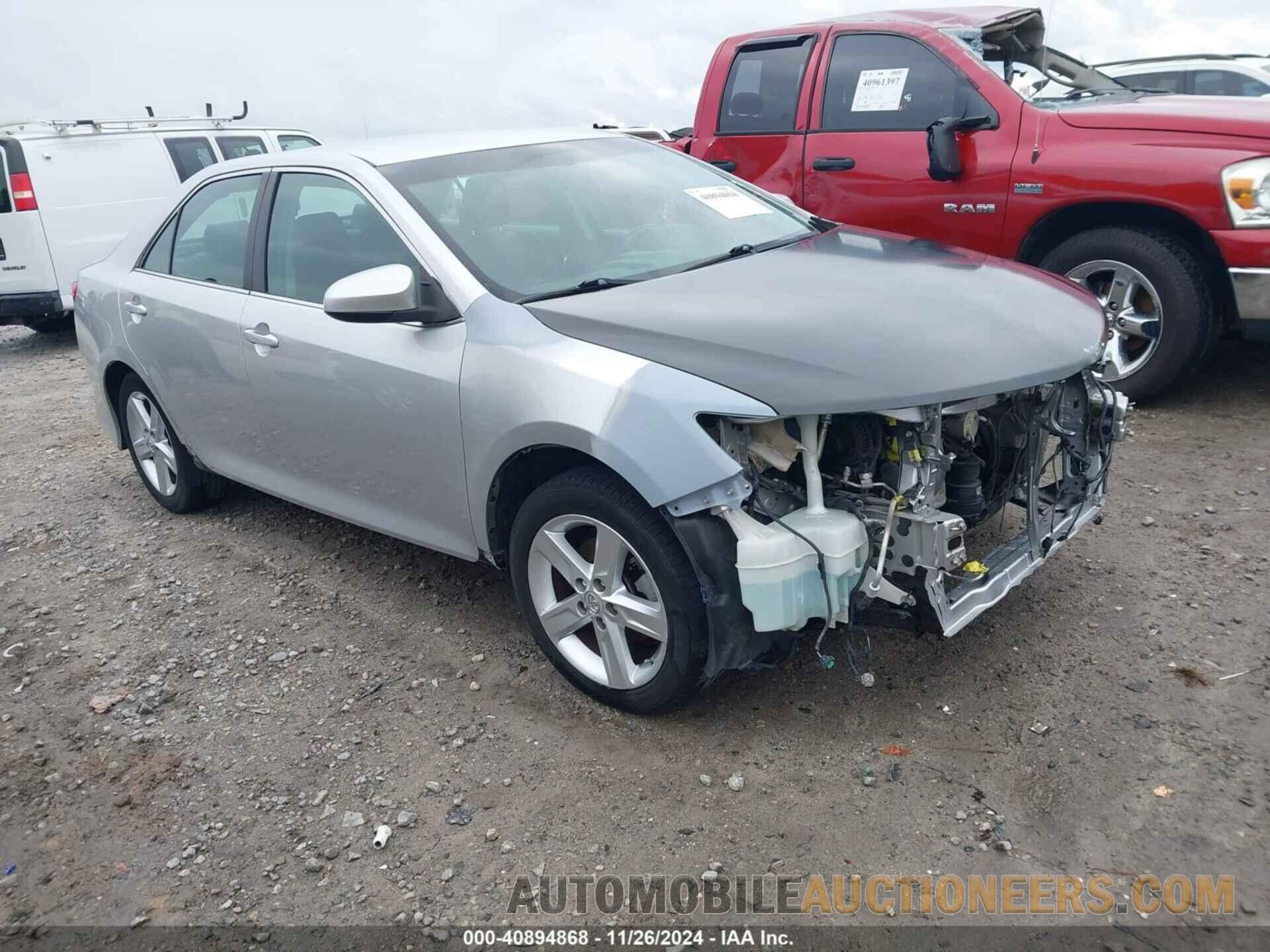 4T1BF1FK0DU239032 TOYOTA CAMRY 2013