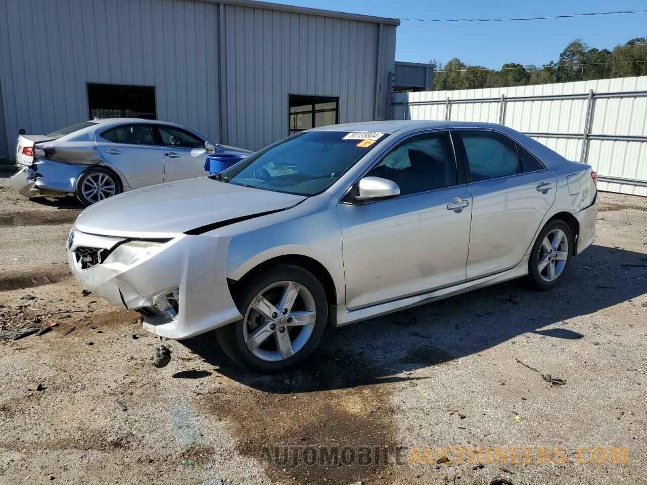 4T1BF1FK0DU260222 TOYOTA CAMRY 2013