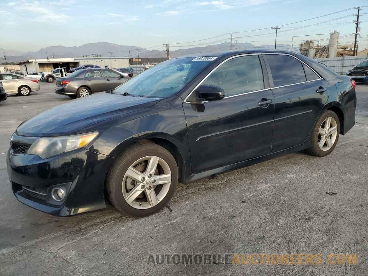 4T1BF1FK0DU673175 TOYOTA CAMRY 2013