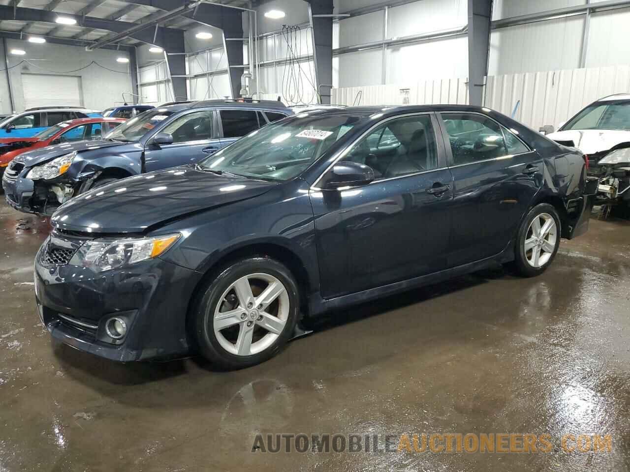 4T1BF1FK0DU688341 TOYOTA CAMRY 2013