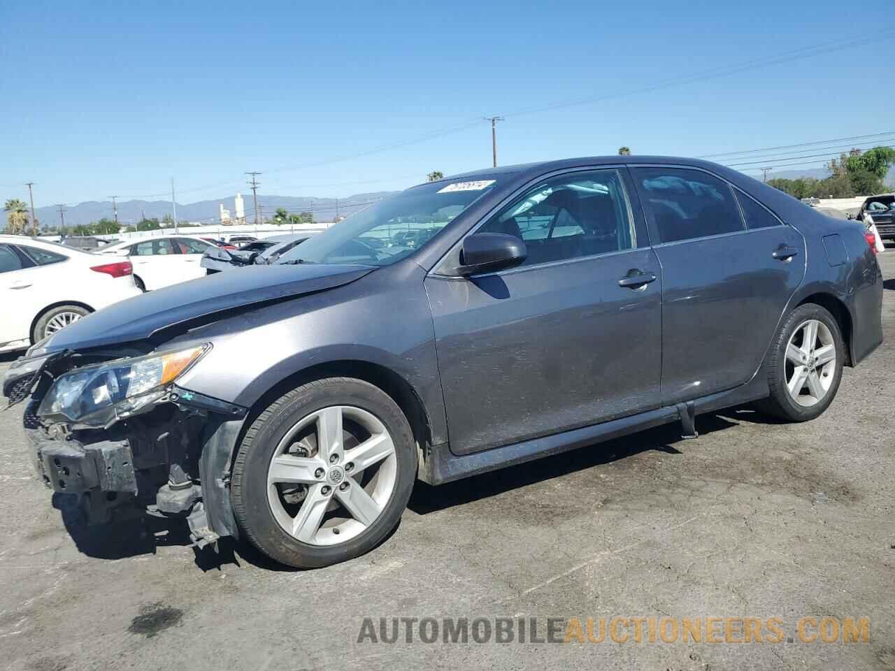 4T1BF1FK0EU455917 TOYOTA CAMRY 2014