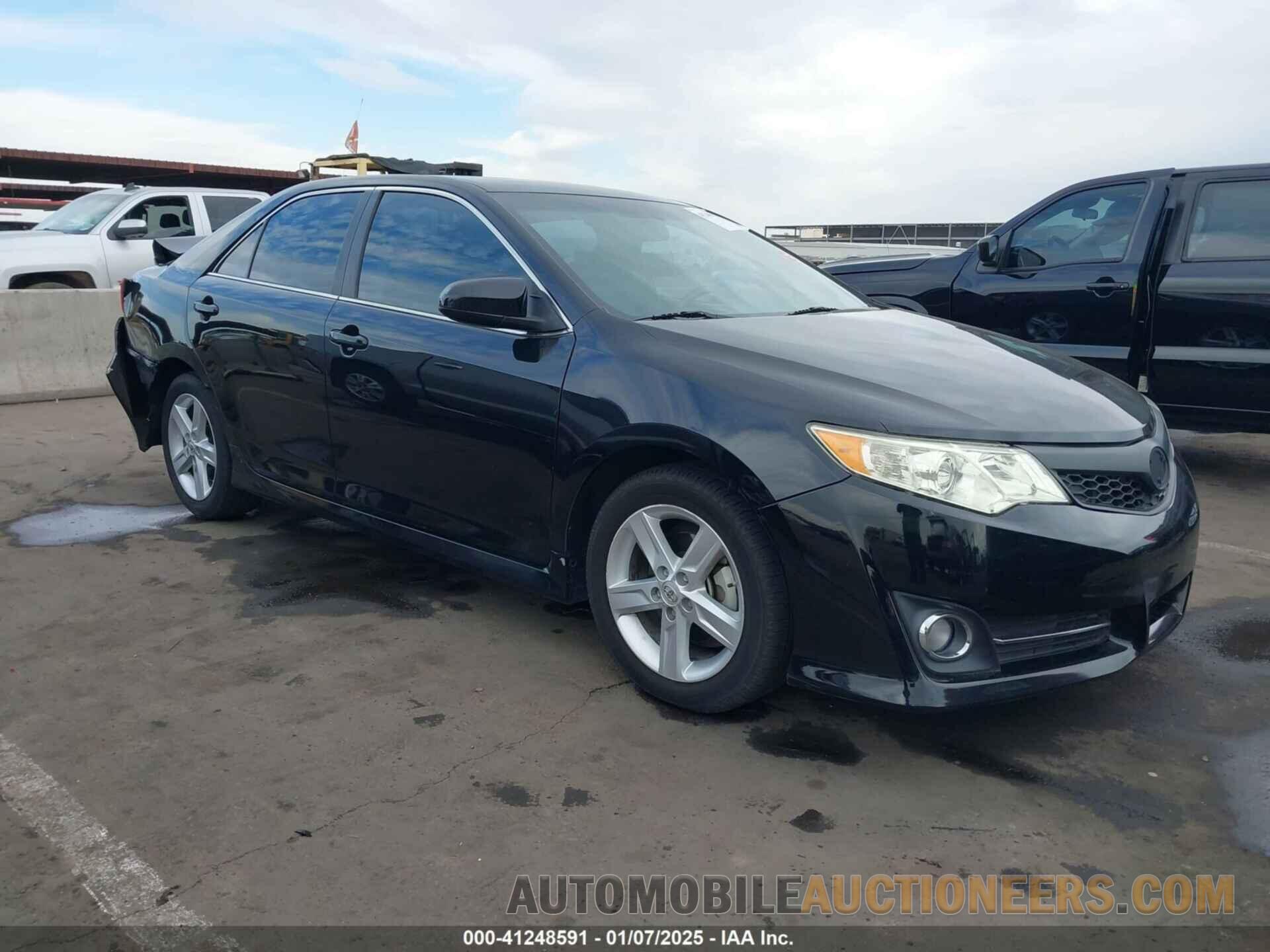 4T1BF1FK0EU763038 TOYOTA CAMRY 2014