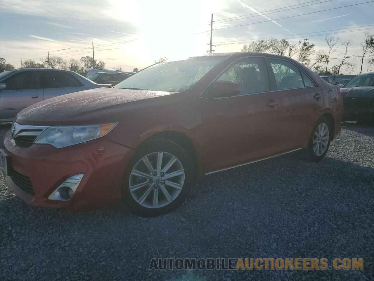 4T1BF1FK0EU837011 TOYOTA CAMRY 2014