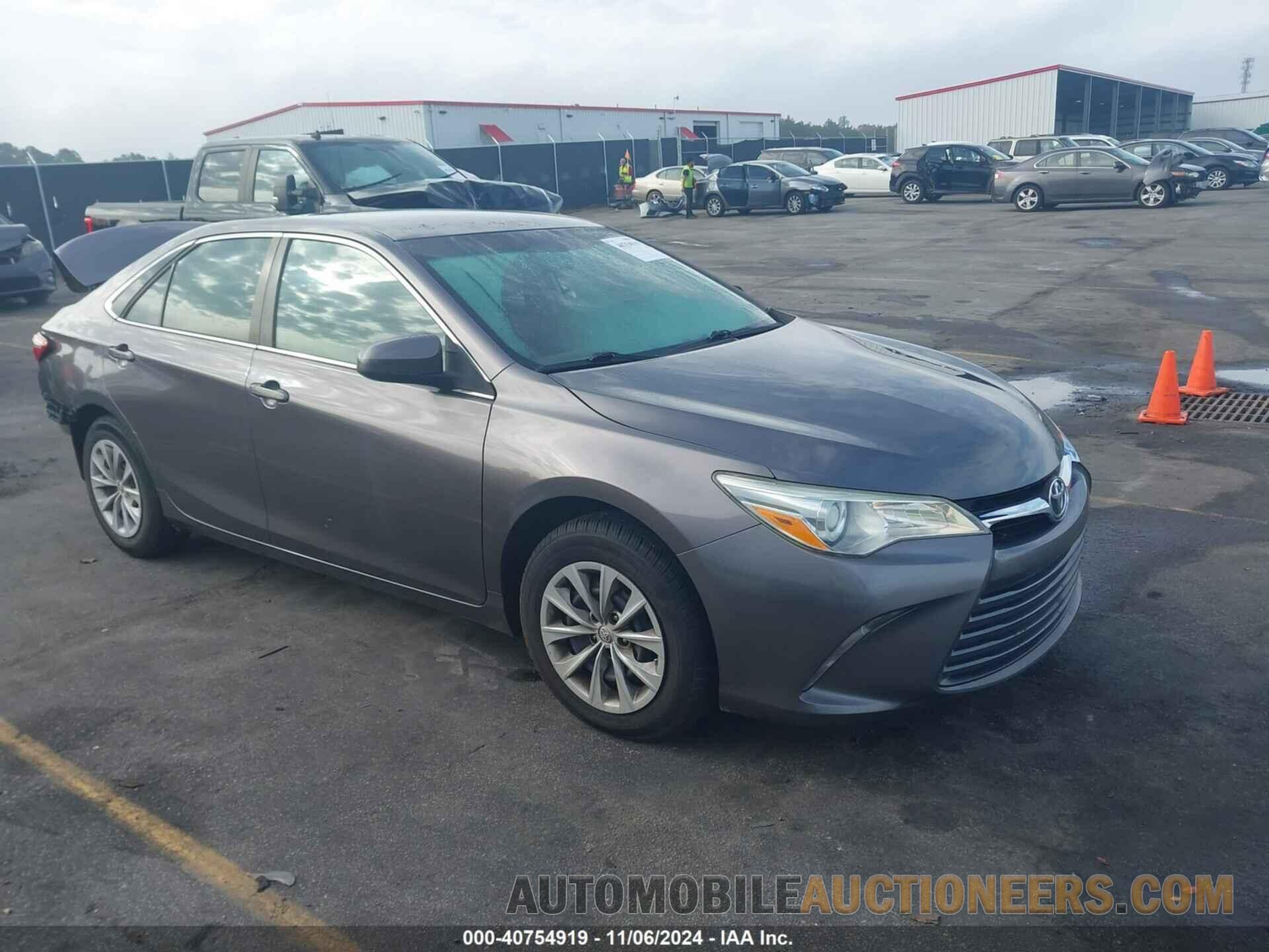 4T1BF1FK0FU012801 TOYOTA CAMRY 2015