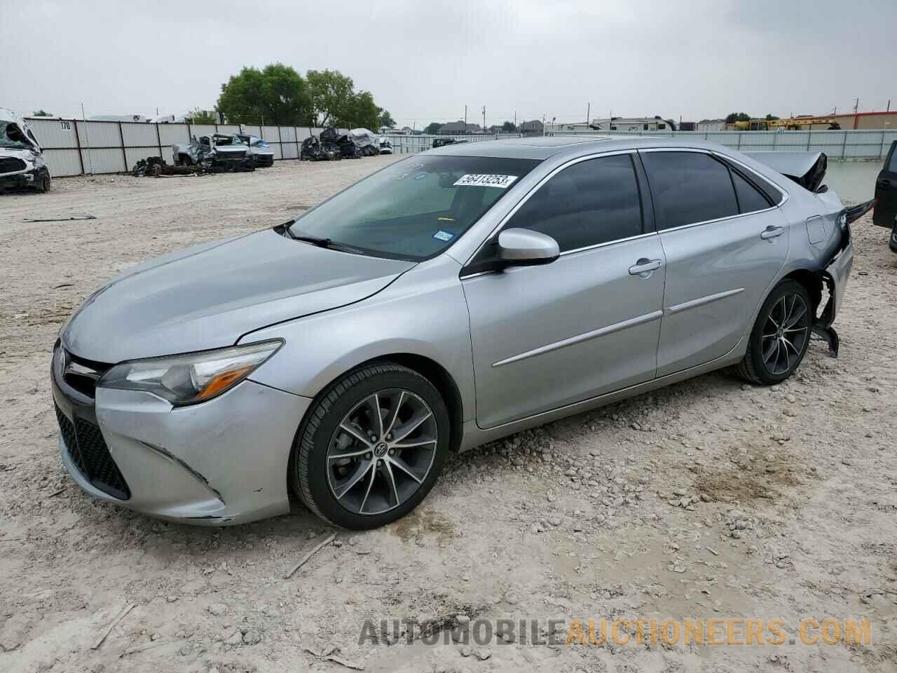 4T1BF1FK0FU026438 TOYOTA CAMRY 2015