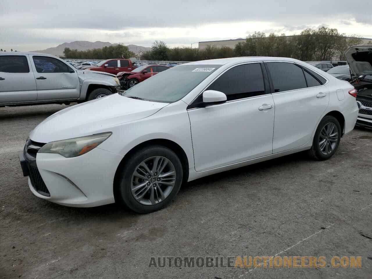 4T1BF1FK0FU038458 TOYOTA CAMRY 2015