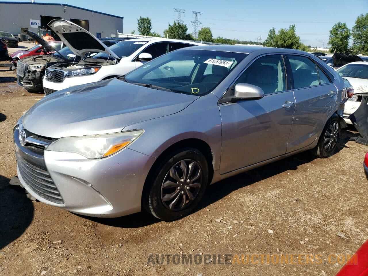 4T1BF1FK0FU042848 TOYOTA CAMRY 2015