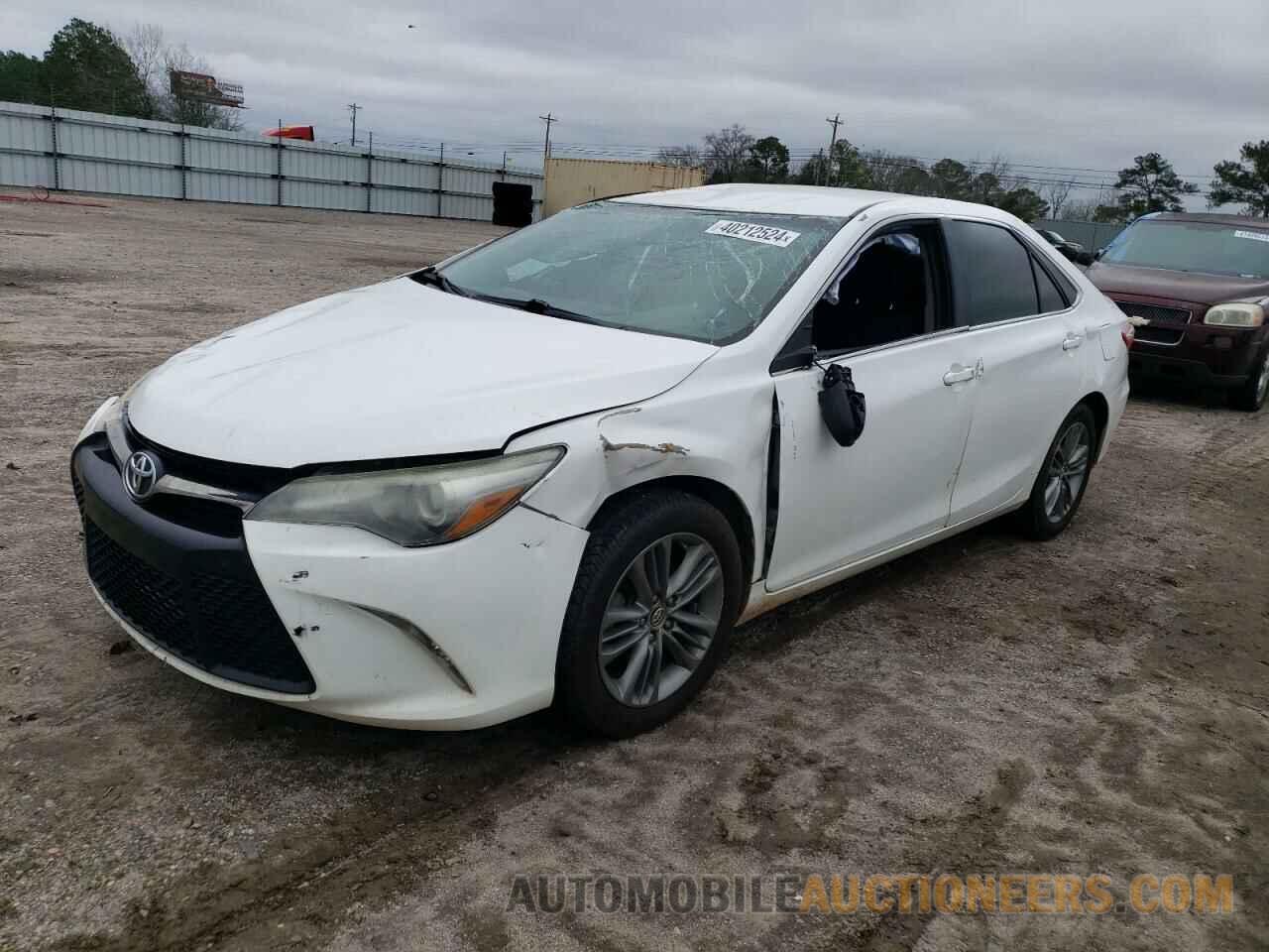 4T1BF1FK0FU046401 TOYOTA CAMRY 2015