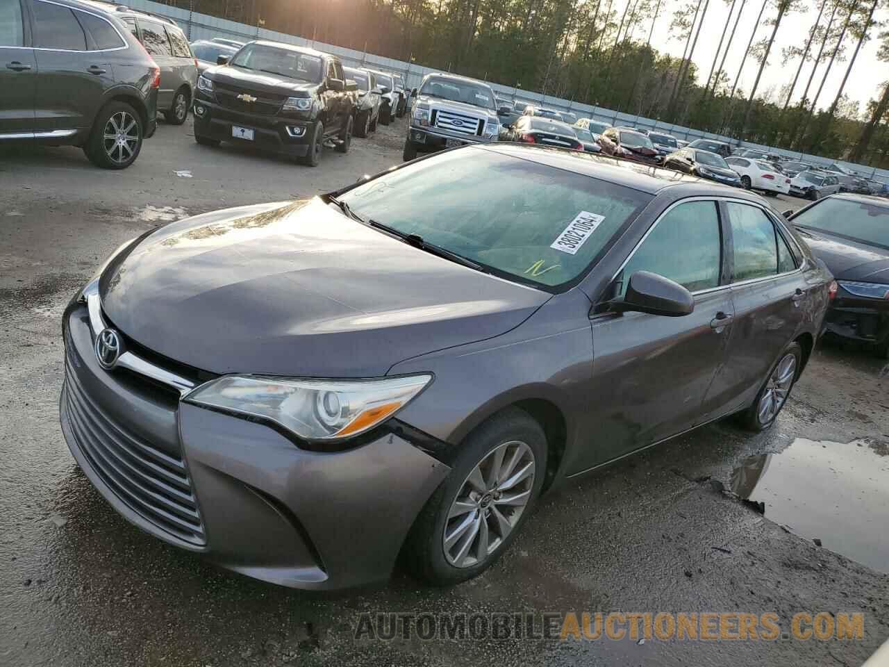 4T1BF1FK0FU049170 TOYOTA CAMRY 2015