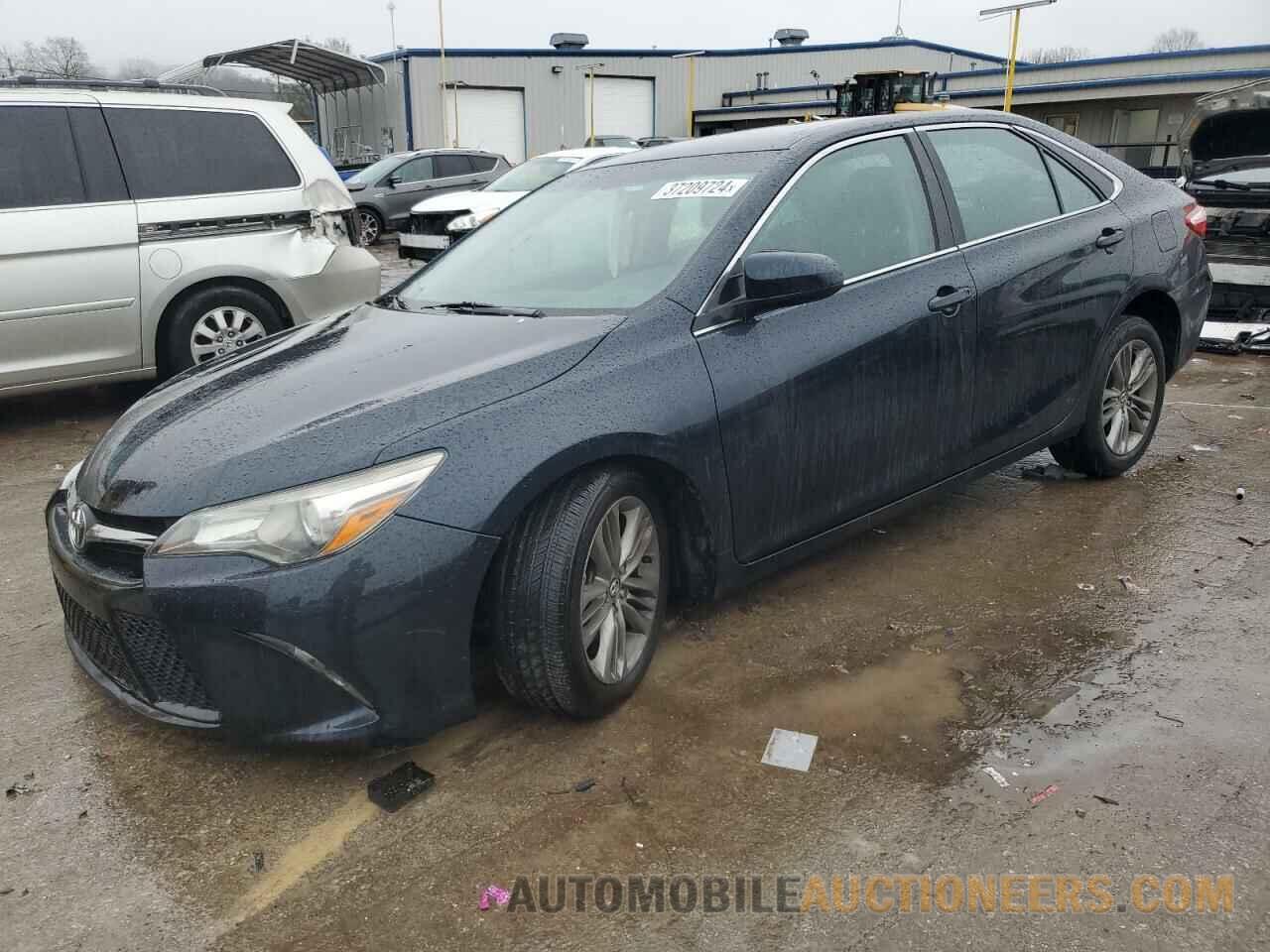 4T1BF1FK0FU049668 TOYOTA CAMRY 2015