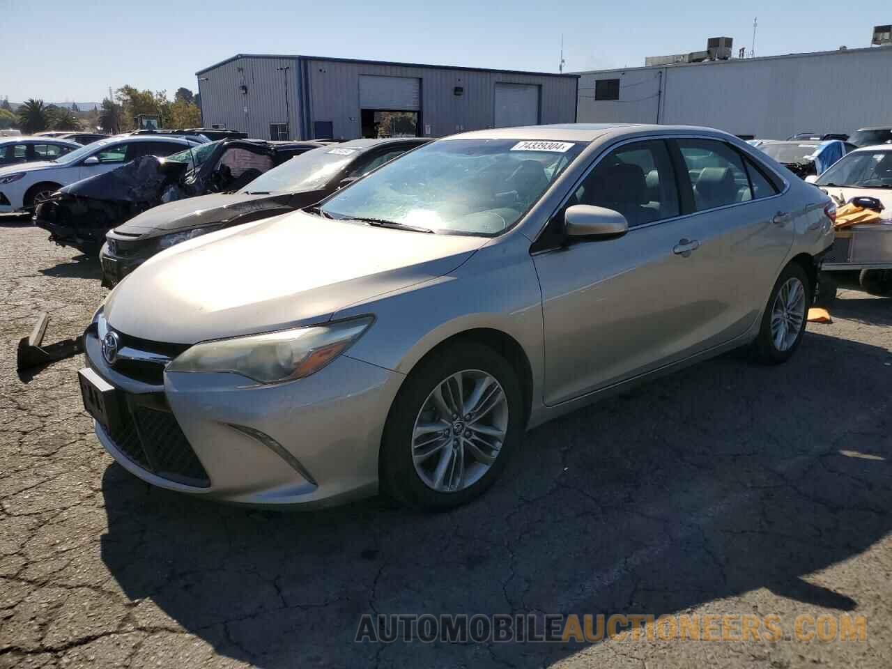 4T1BF1FK0FU066163 TOYOTA CAMRY 2015