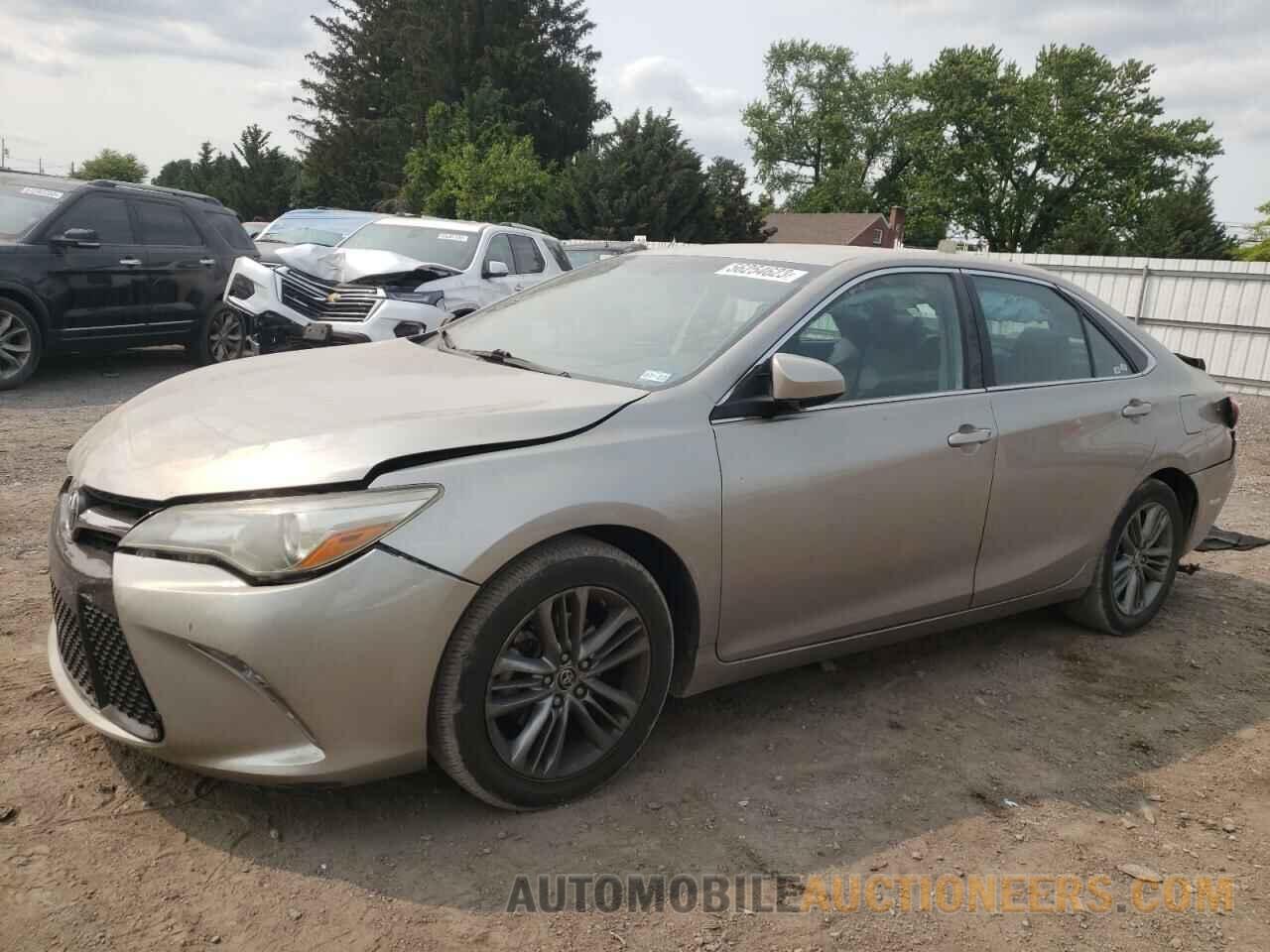 4T1BF1FK0FU068947 TOYOTA CAMRY 2015