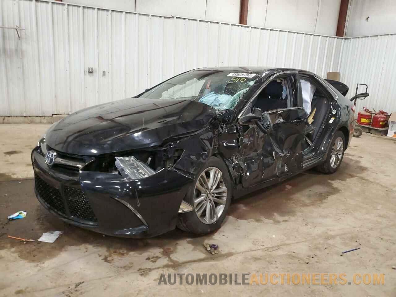 4T1BF1FK0FU070262 TOYOTA CAMRY 2015