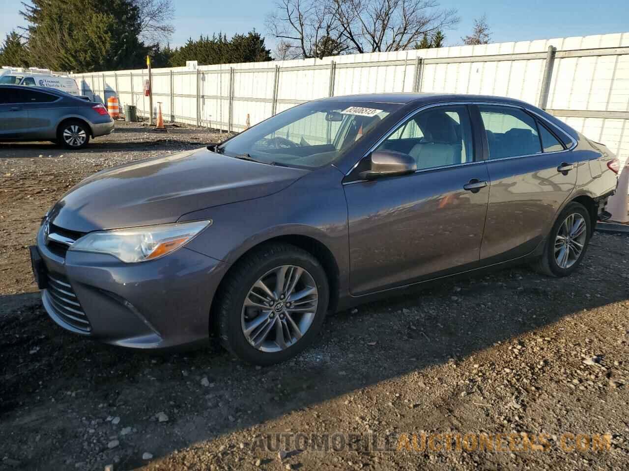 4T1BF1FK0FU074442 TOYOTA CAMRY 2015