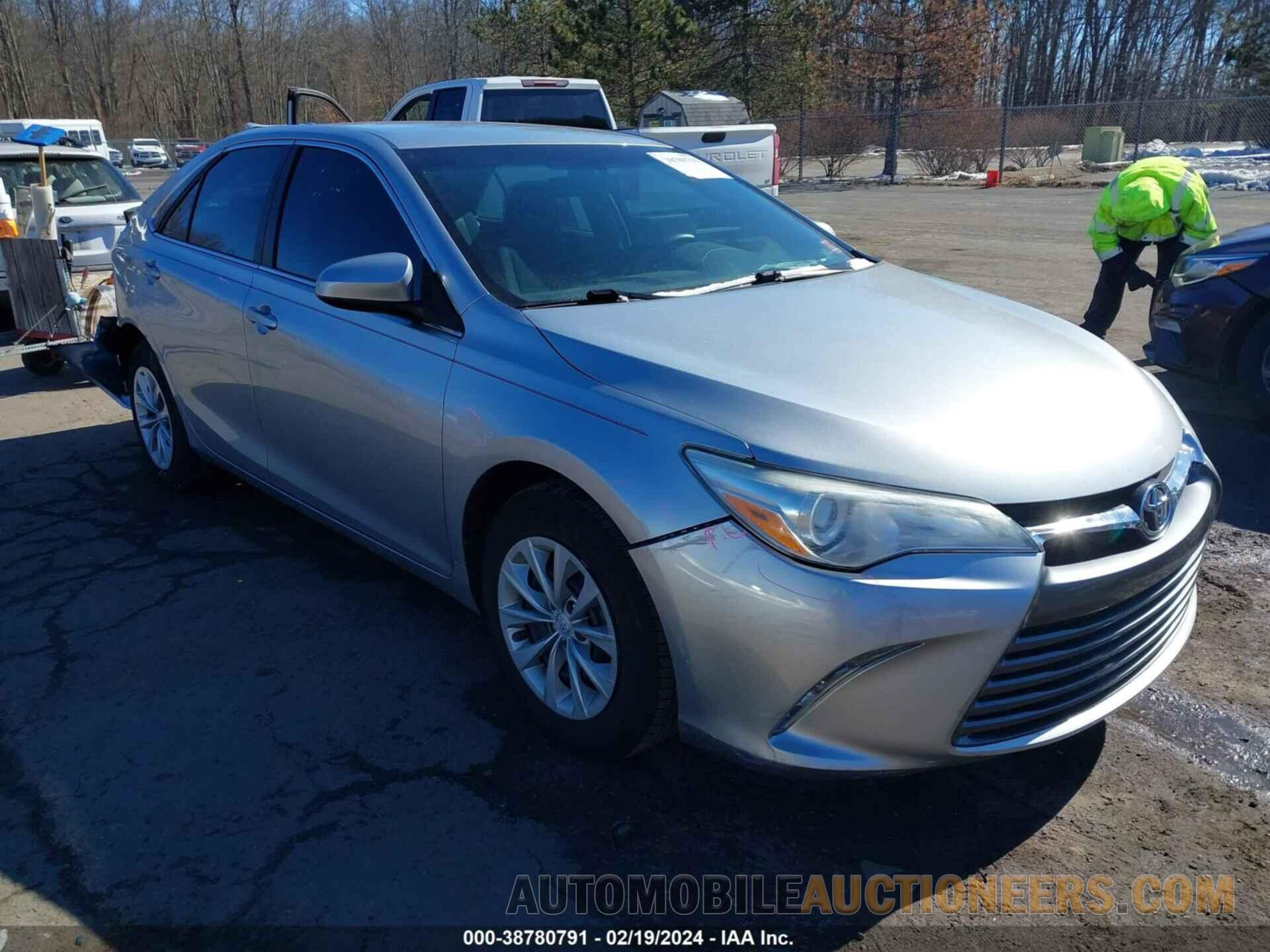 4T1BF1FK0FU089331 TOYOTA CAMRY 2015