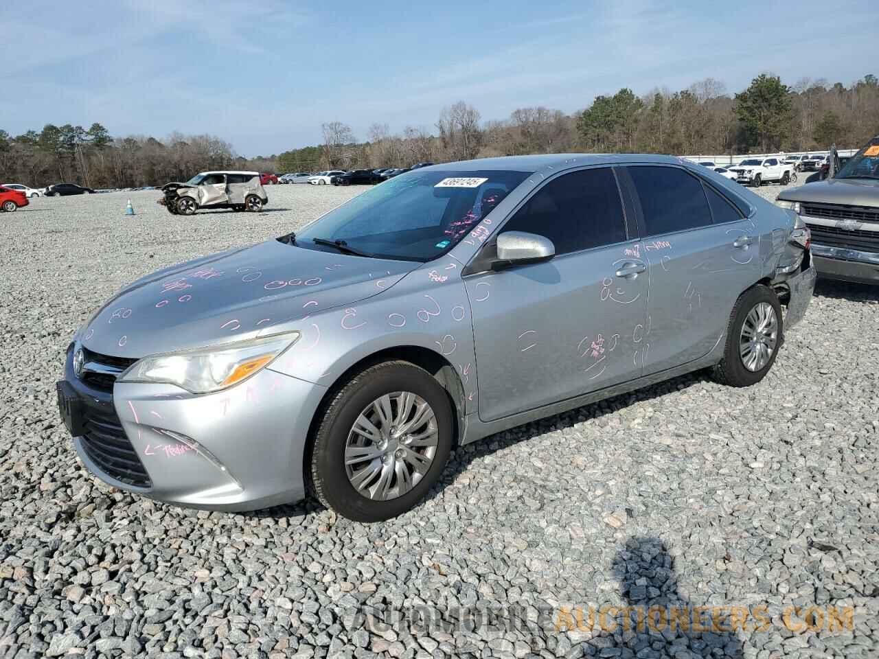 4T1BF1FK0FU475070 TOYOTA CAMRY 2015