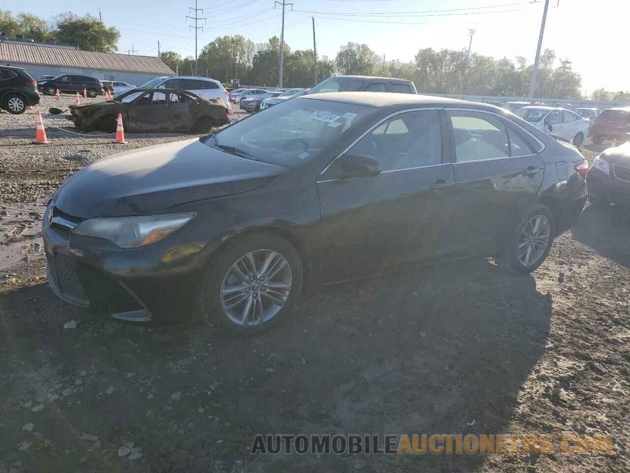 4T1BF1FK0FU481872 TOYOTA CAMRY 2015