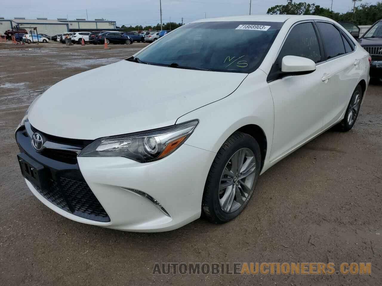 4T1BF1FK0FU481953 TOYOTA CAMRY 2015