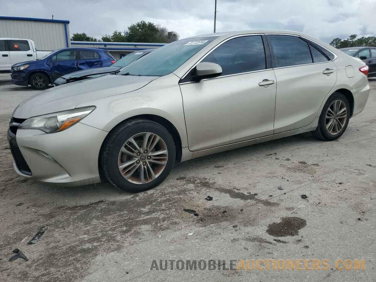 4T1BF1FK0FU493178 TOYOTA CAMRY 2015