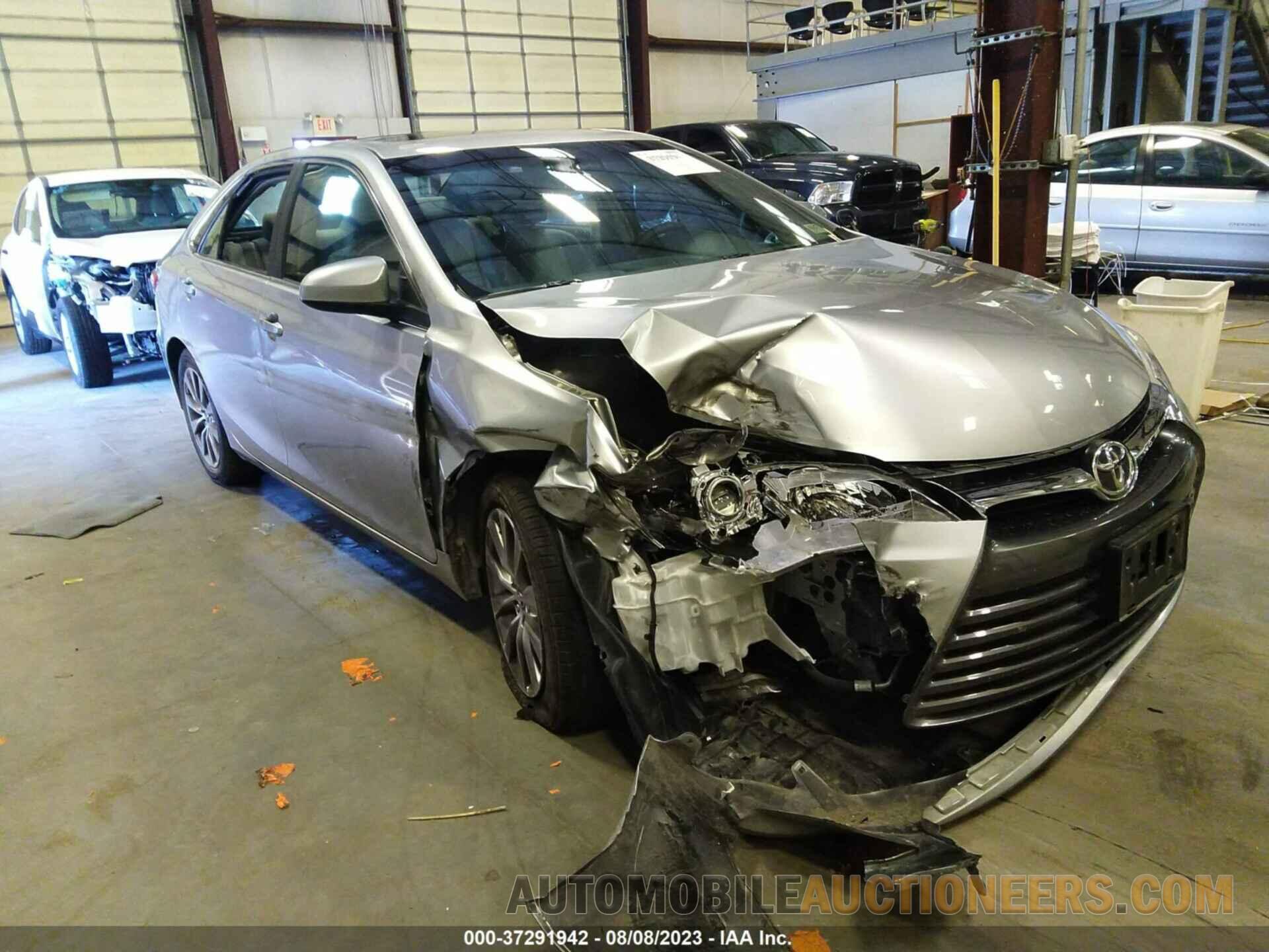 4T1BF1FK0FU942357 TOYOTA CAMRY 2015