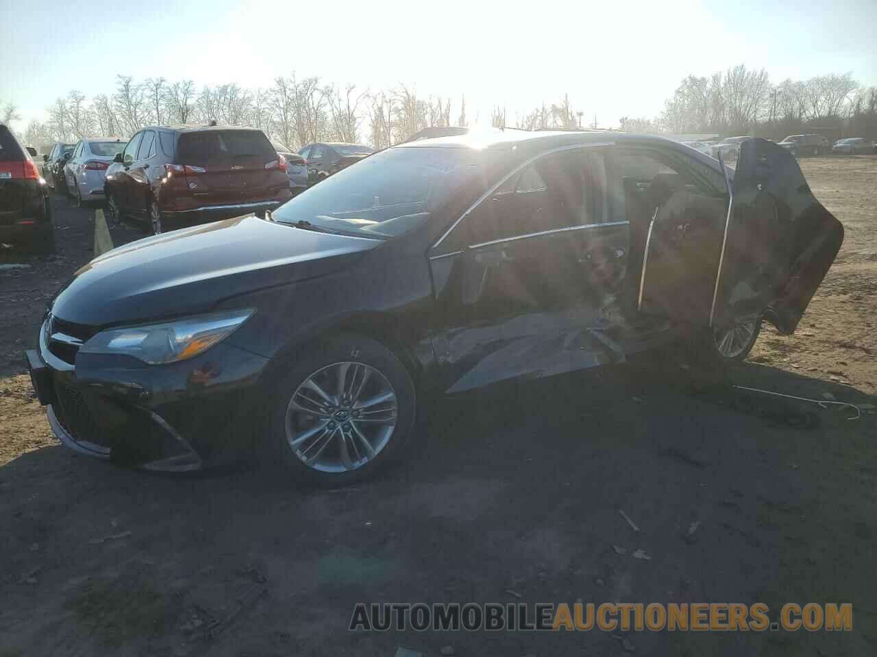 4T1BF1FK0FU962673 TOYOTA CAMRY 2015