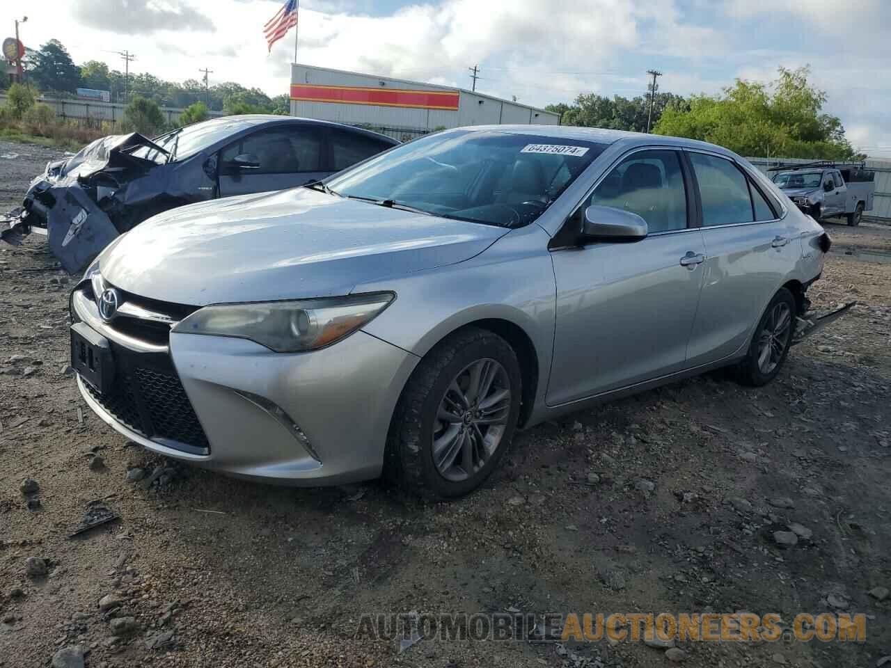 4T1BF1FK0FU966318 TOYOTA CAMRY 2015