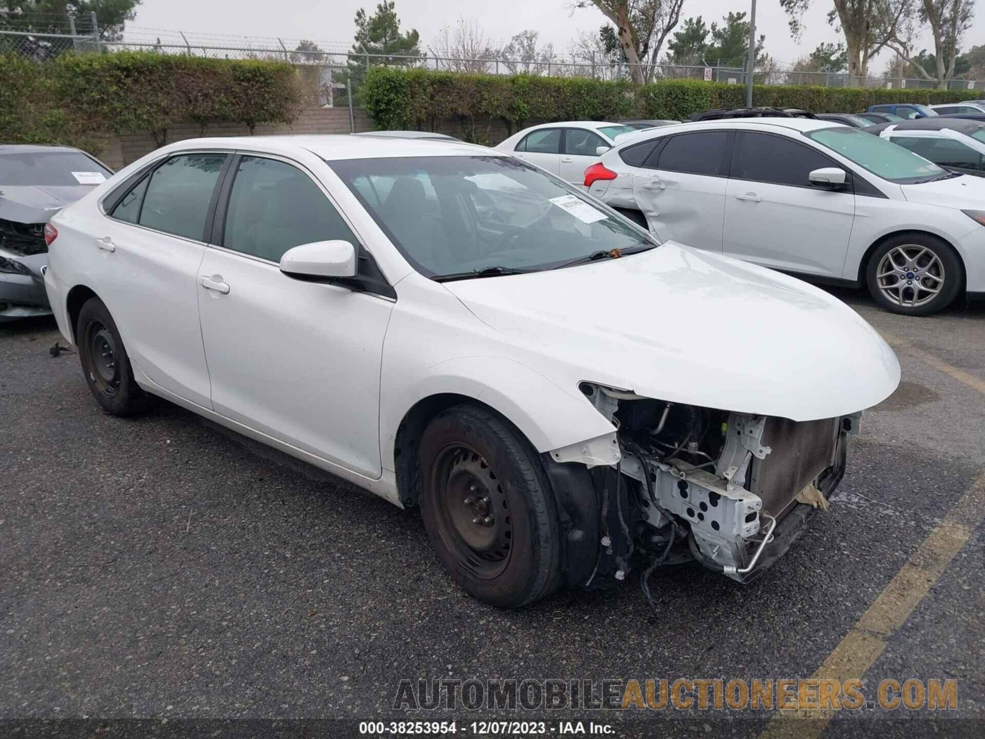 4T1BF1FK0FU972829 TOYOTA CAMRY 2015