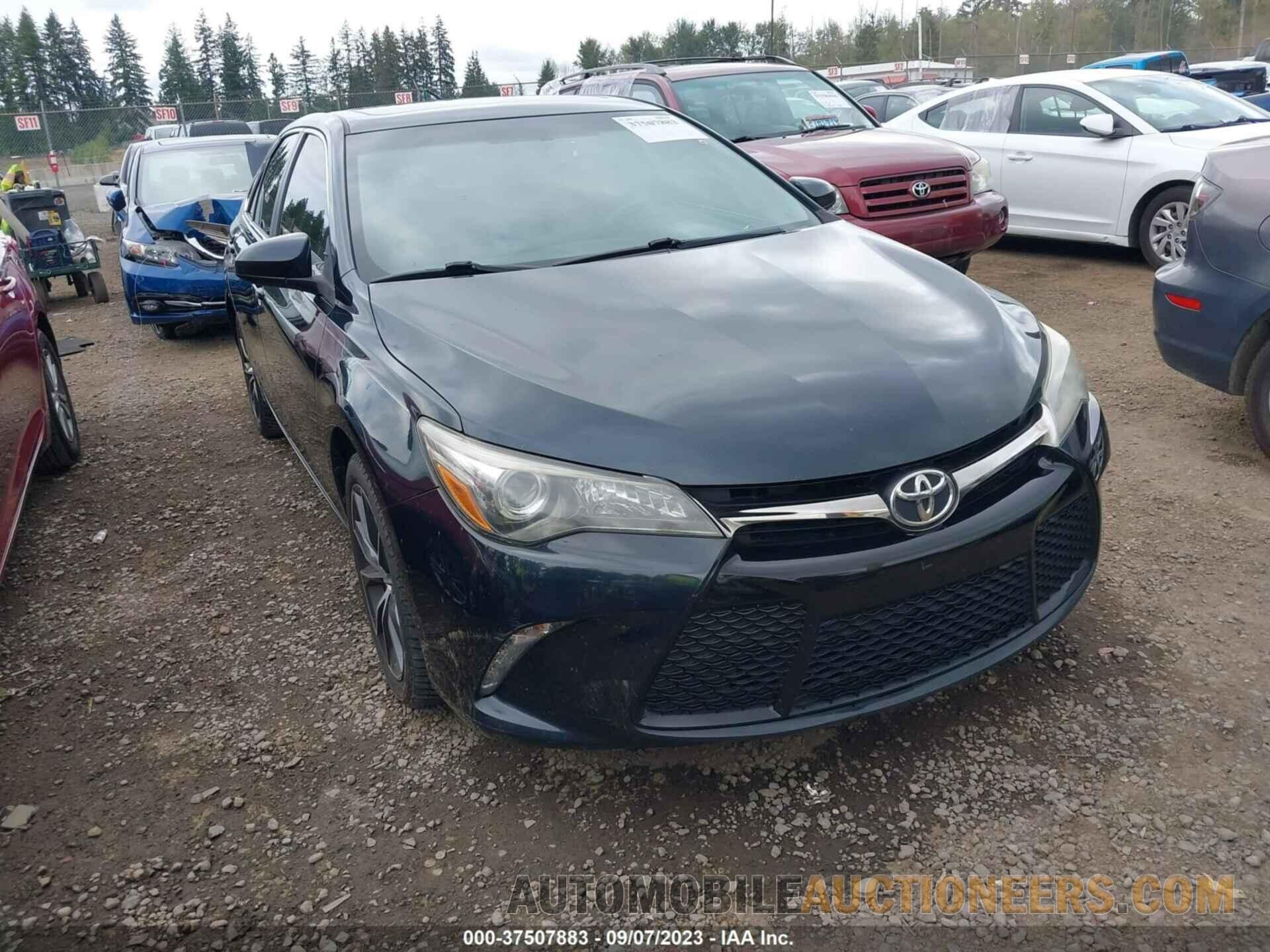 4T1BF1FK0FU981952 TOYOTA CAMRY 2015