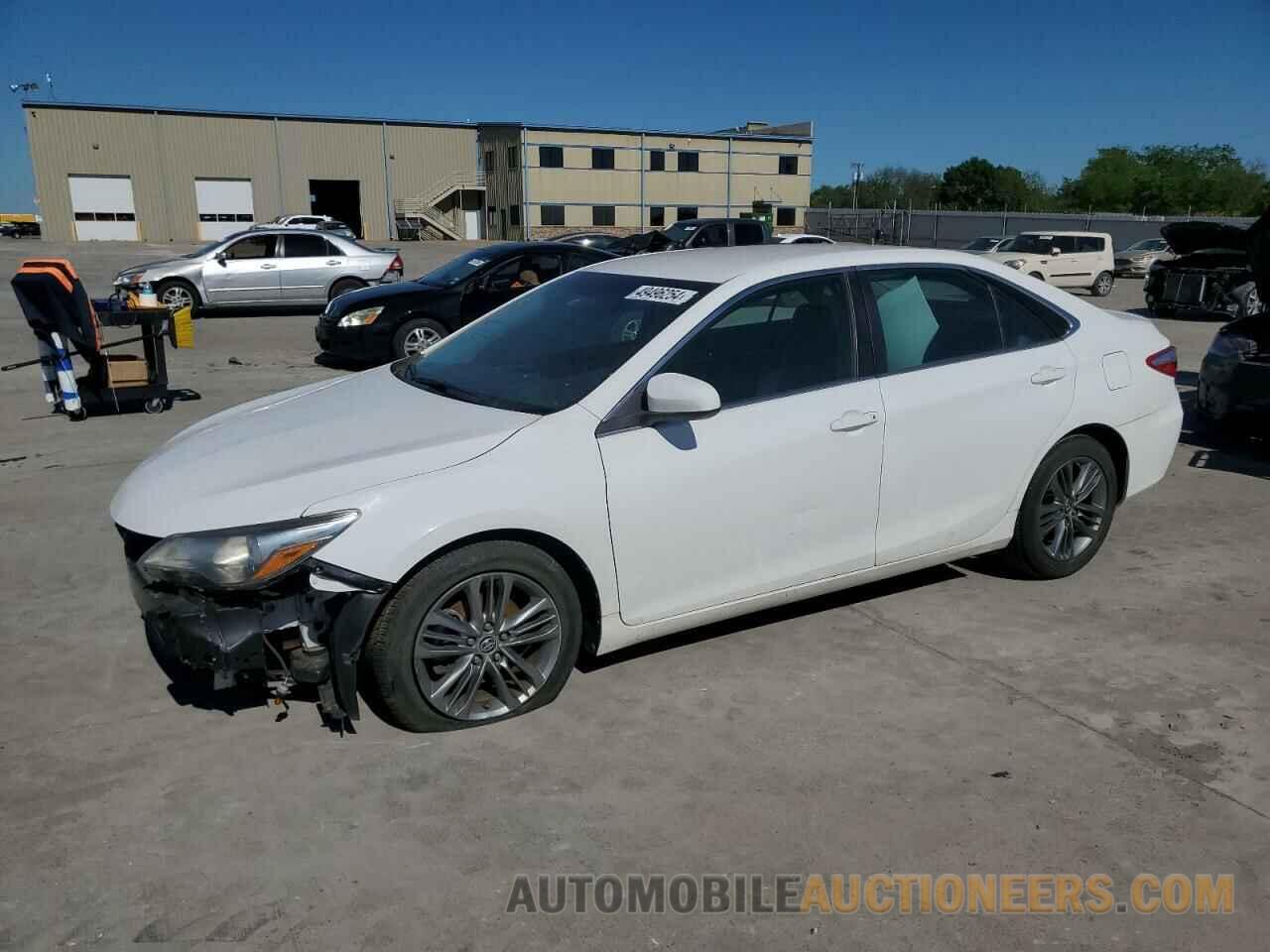 4T1BF1FK0FU984270 TOYOTA CAMRY 2015