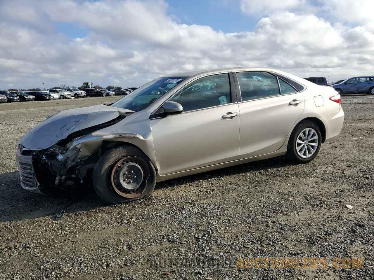 4T1BF1FK0FU988268 TOYOTA CAMRY 2015