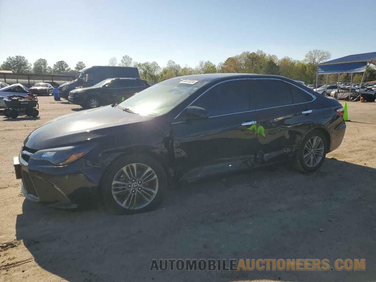 4T1BF1FK0GU141364 TOYOTA CAMRY 2016